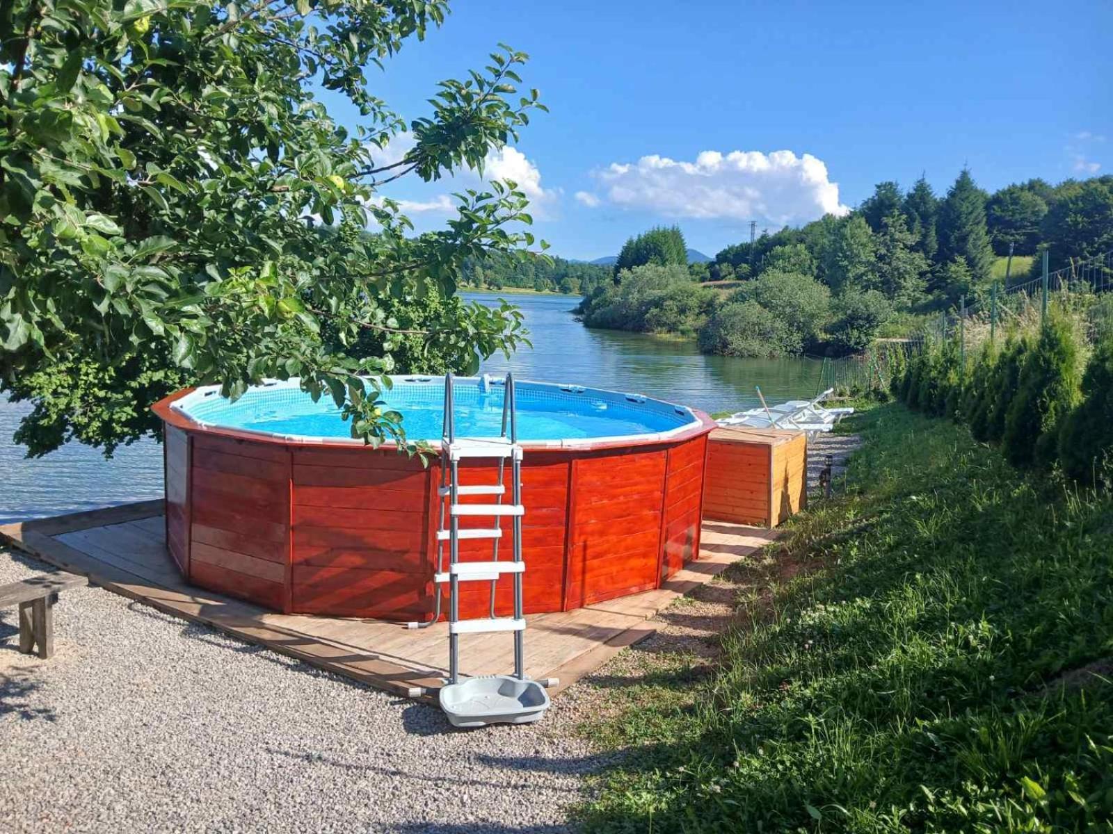 Вилла Kuca Za Odmor Jezero Огулин Экстерьер фото